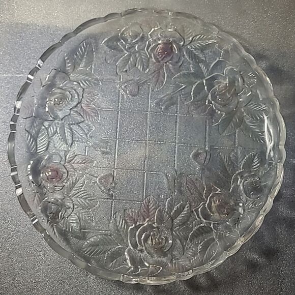 Home Beautiful Crystal Platter with Embossed Pink Roses And Leaves 14” Diameter - Picture 1 of 5